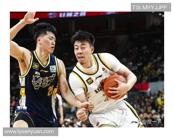 CBA图文直播广东队对阵辽宁队精彩赛事全程回顾与分析